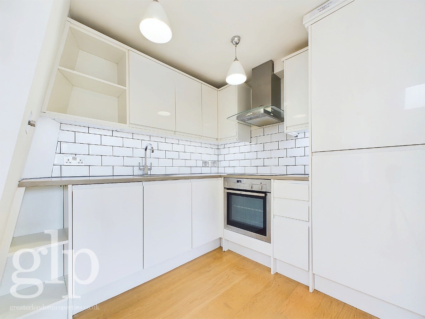 Flat Rupert Street in City of Westminster