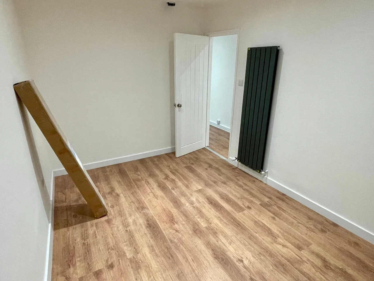 Room Lindenhill Road in Bracknell
