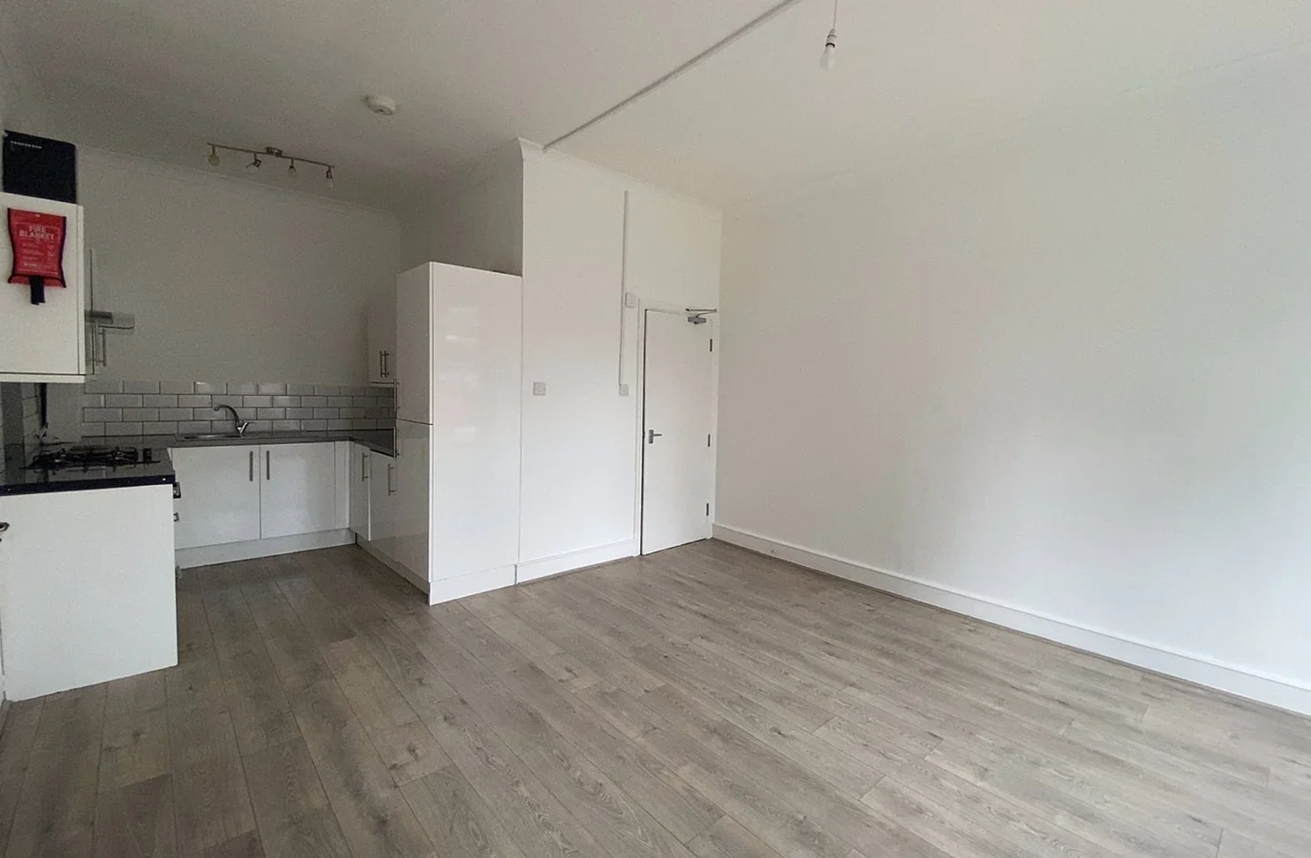 Flat Perry Vale in Greater London