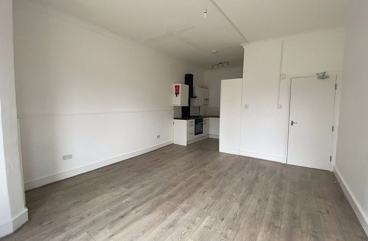Flat Perry Vale in Greater London