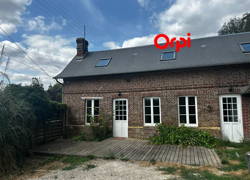 House Place Saint-Denis in Brionne