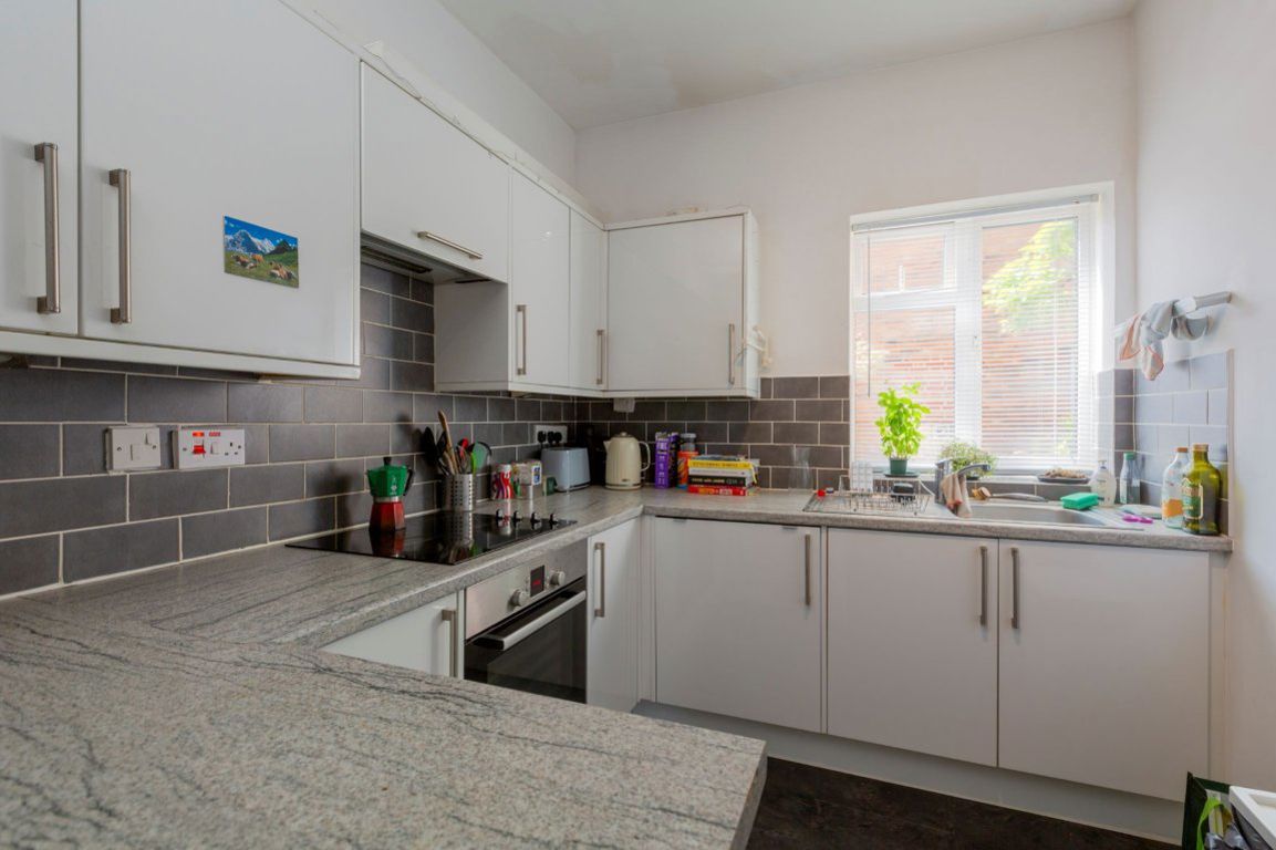Flat Roma Court in Sevenoaks
