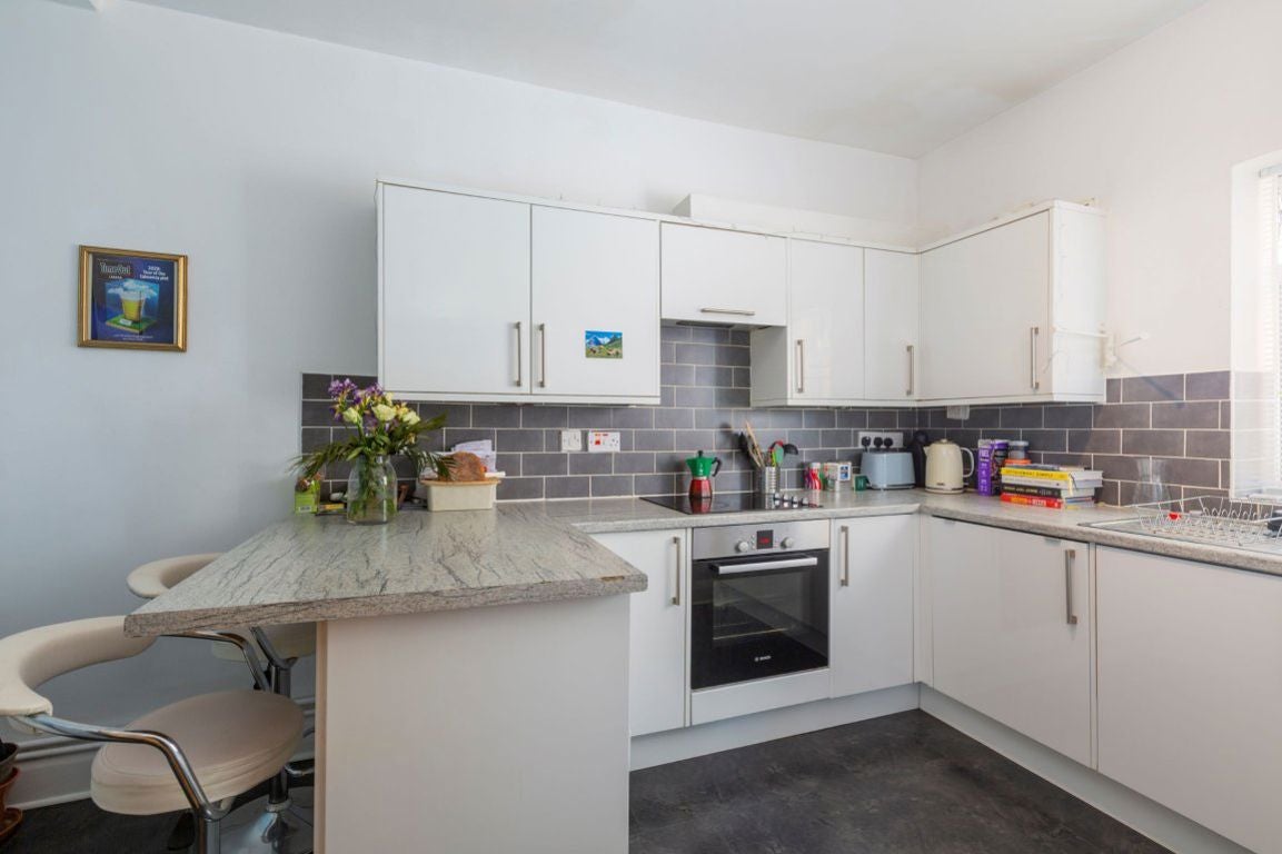 Flat Roma Court in Sevenoaks