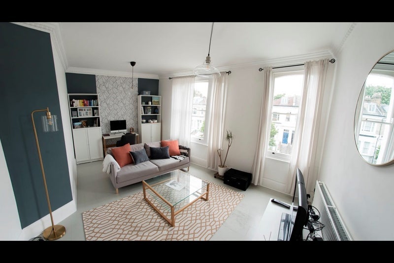 Room Percy Road in Greater London