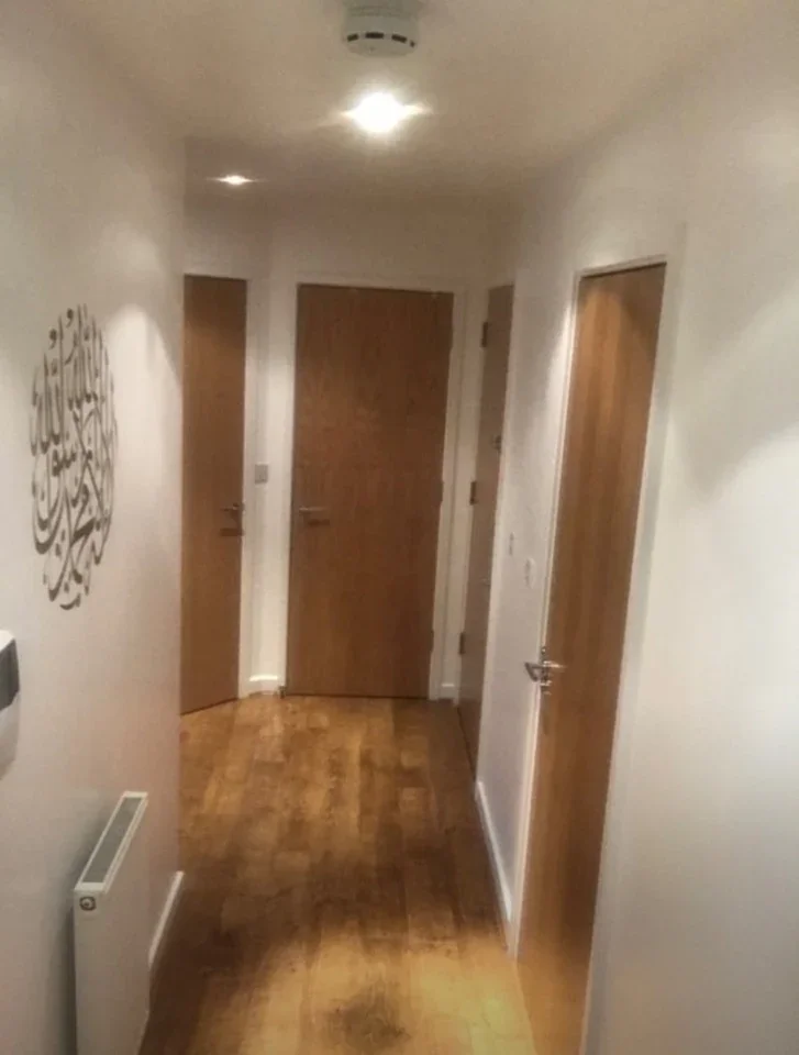 Room Burcher Gale Grove in Greater London