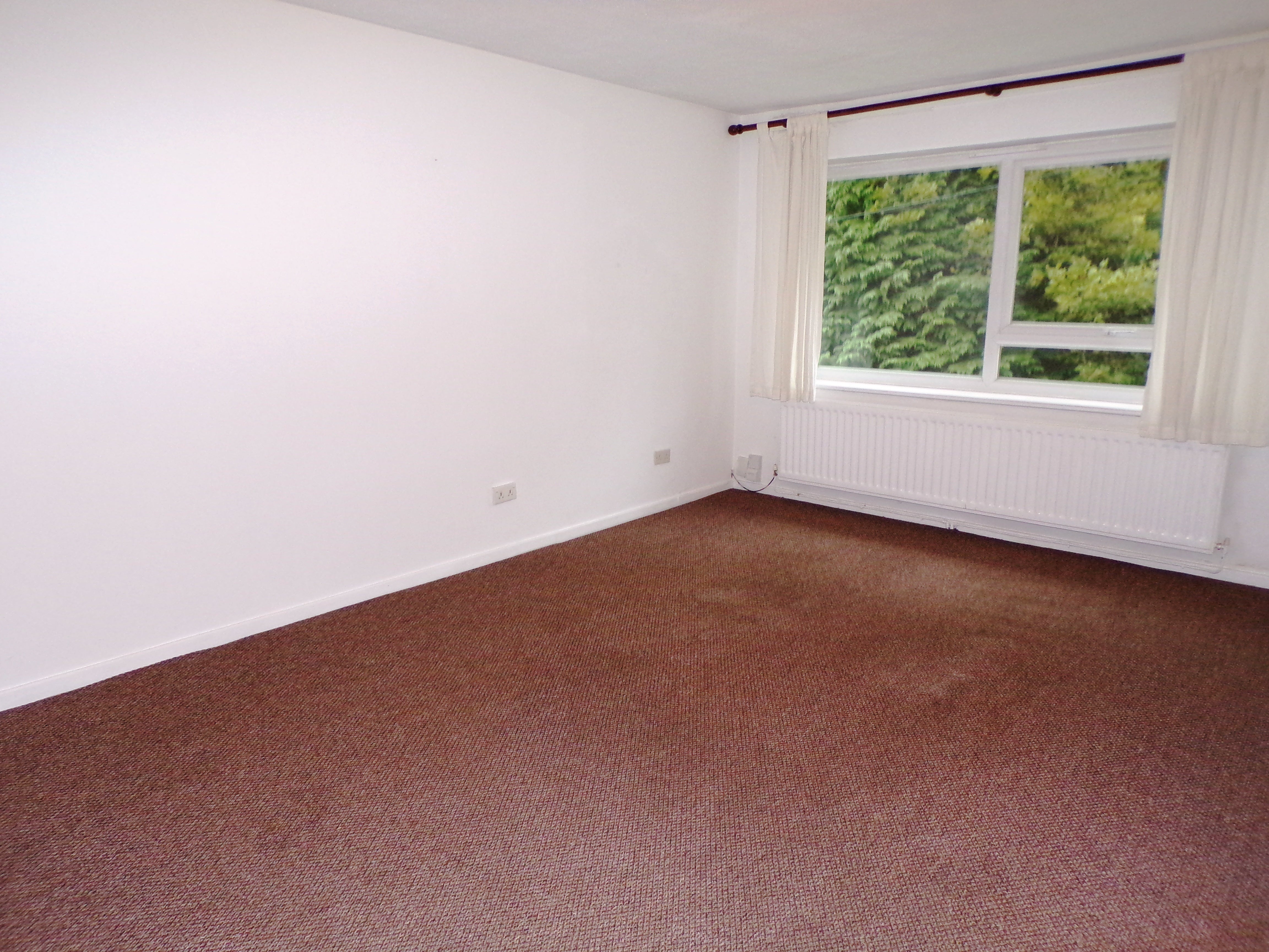 Flat Conifer Court in Birmingham