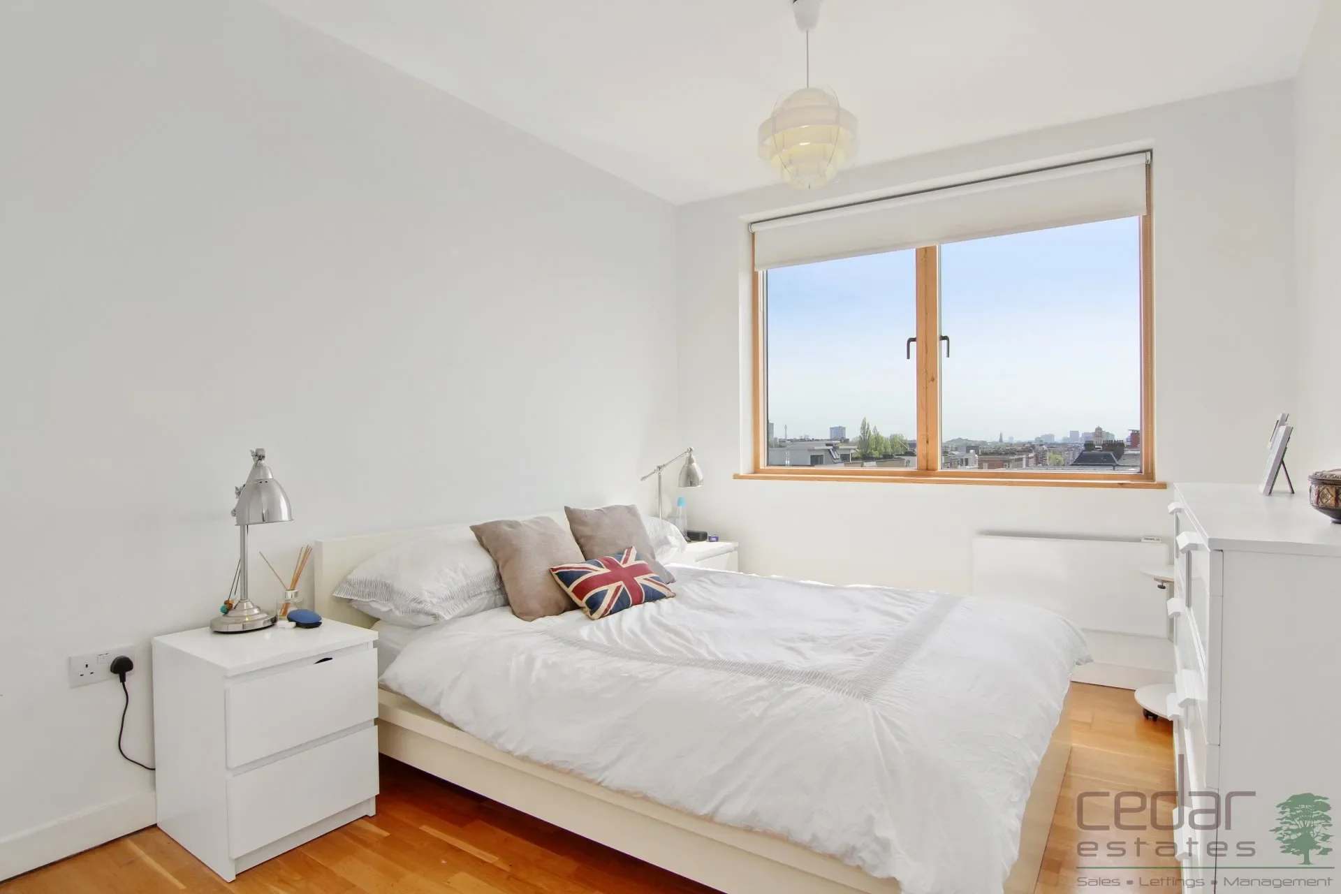 Flat Cavendish Close in Greater London