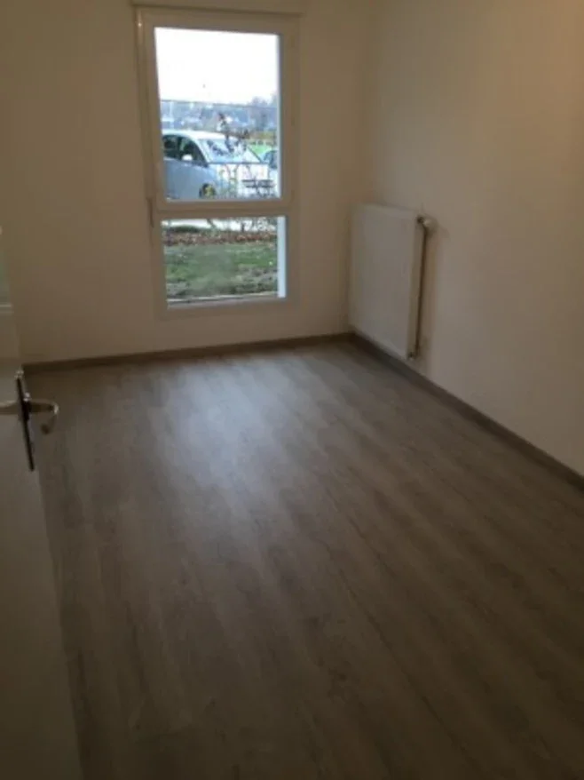 Flat Route de la Fuly in Rumilly