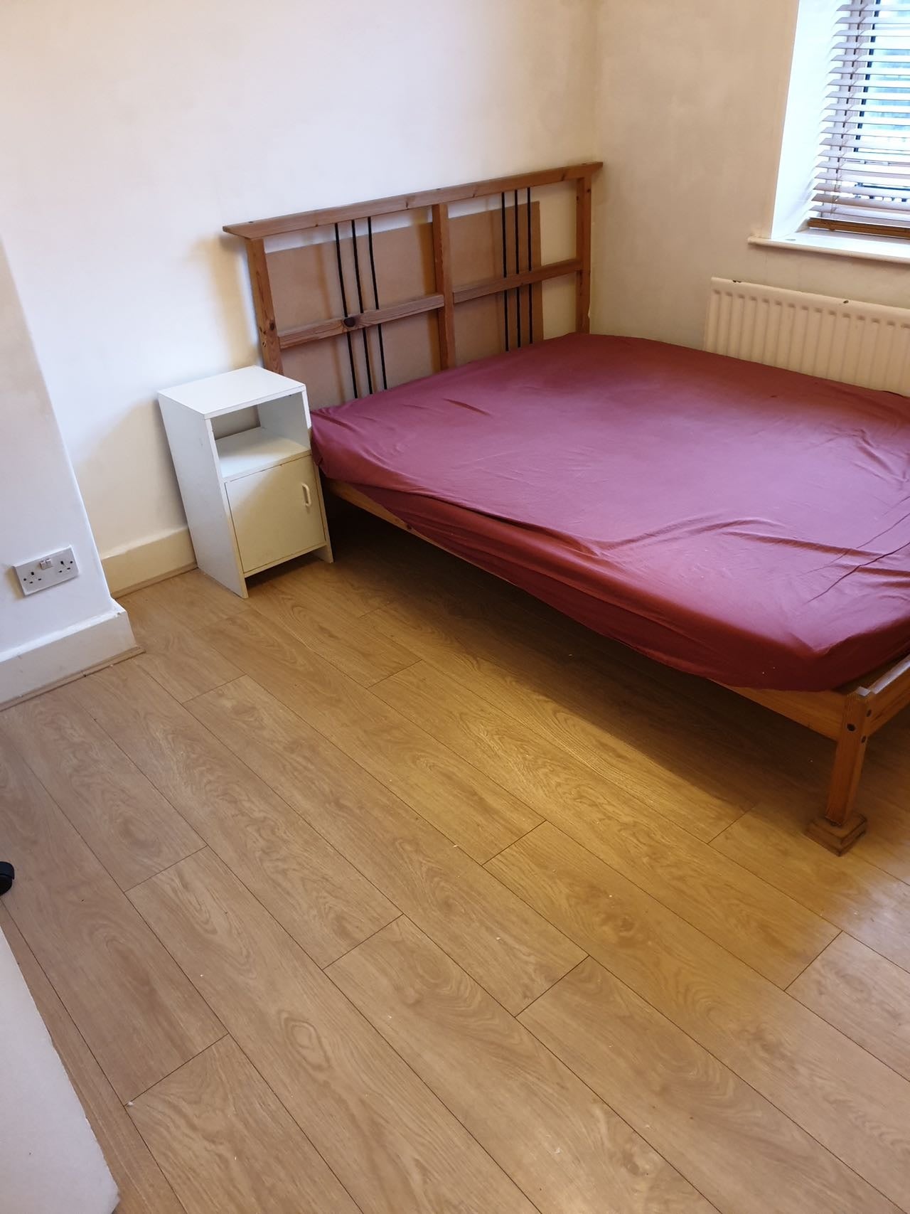 Flat Steventon Road in Greater London