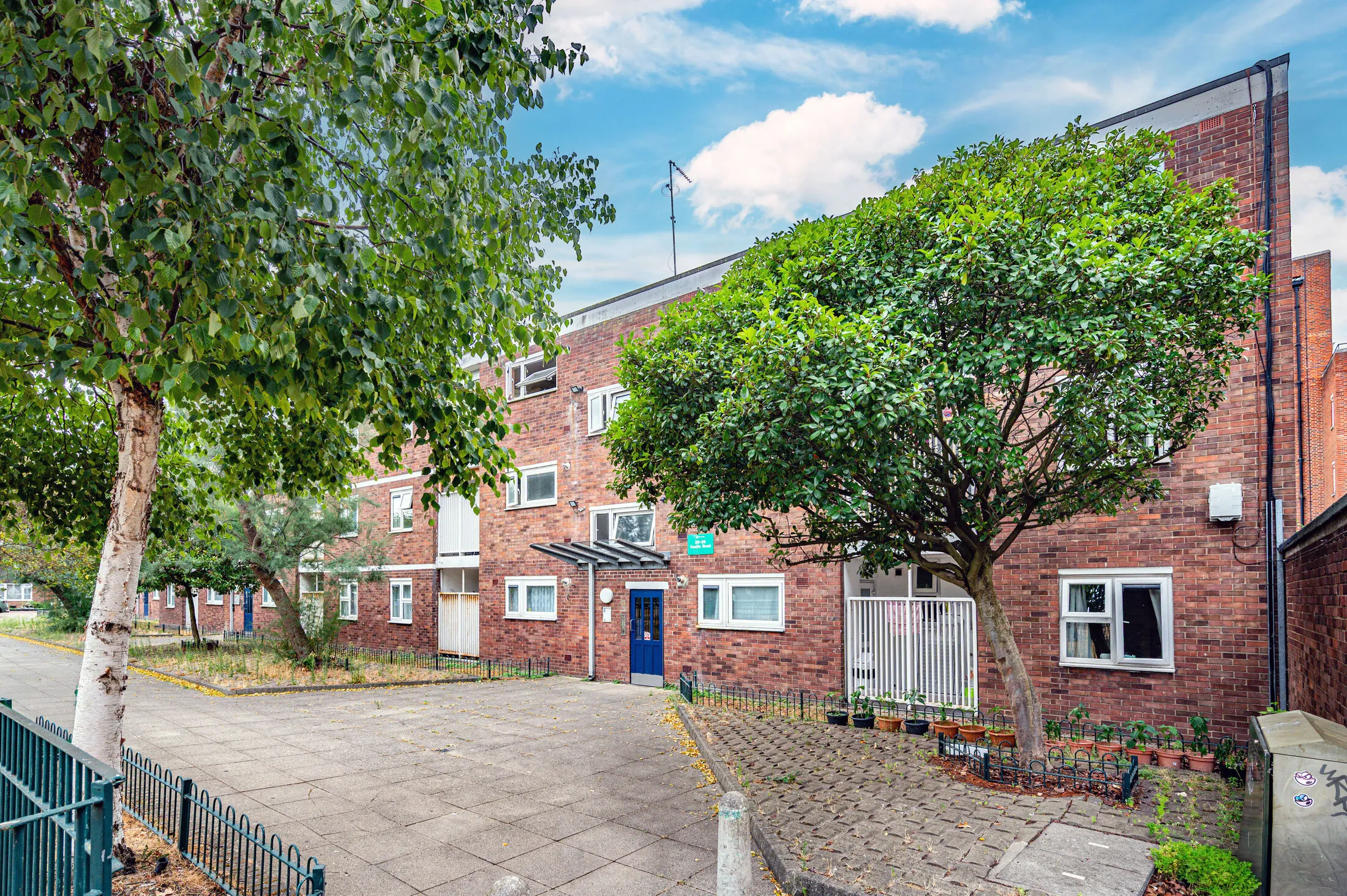 Flat Lewis Street in Greater London