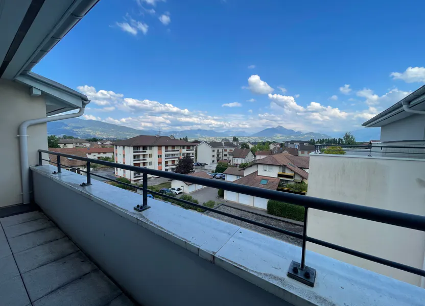Appartement Rue de la Gare à Reignier-Ésery