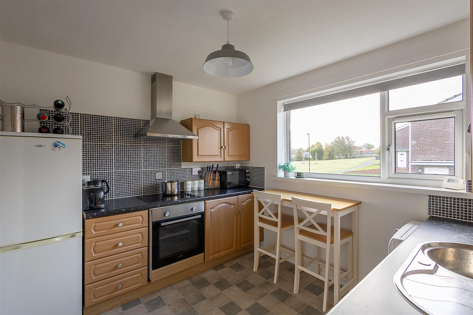 Flat Knightside Gardens in Gateshead