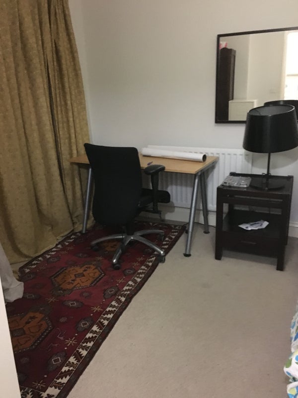 Flat Hamilton Place in Greater London