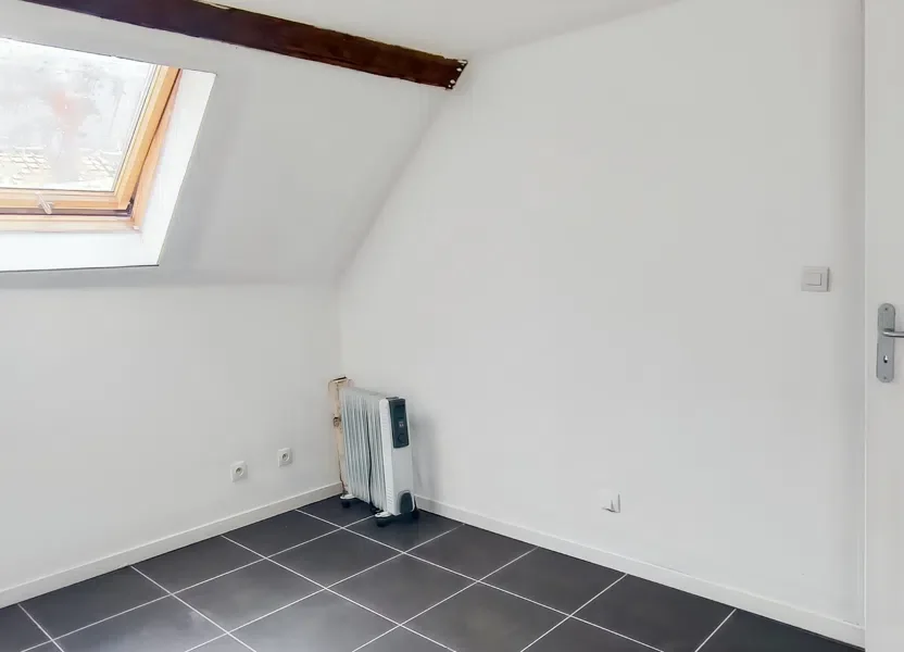 Appartement Rue Jean Deschars à Pont-Sainte-Maxence