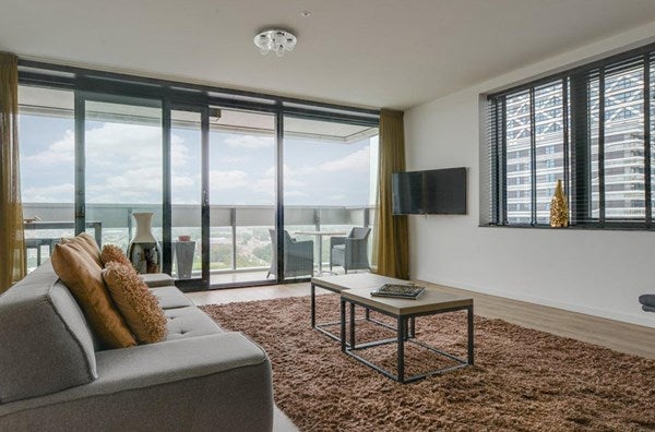Appartement Anna van Buerenplein 166 in Den Haag