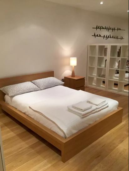 Flat Welmar Mews in Greater London