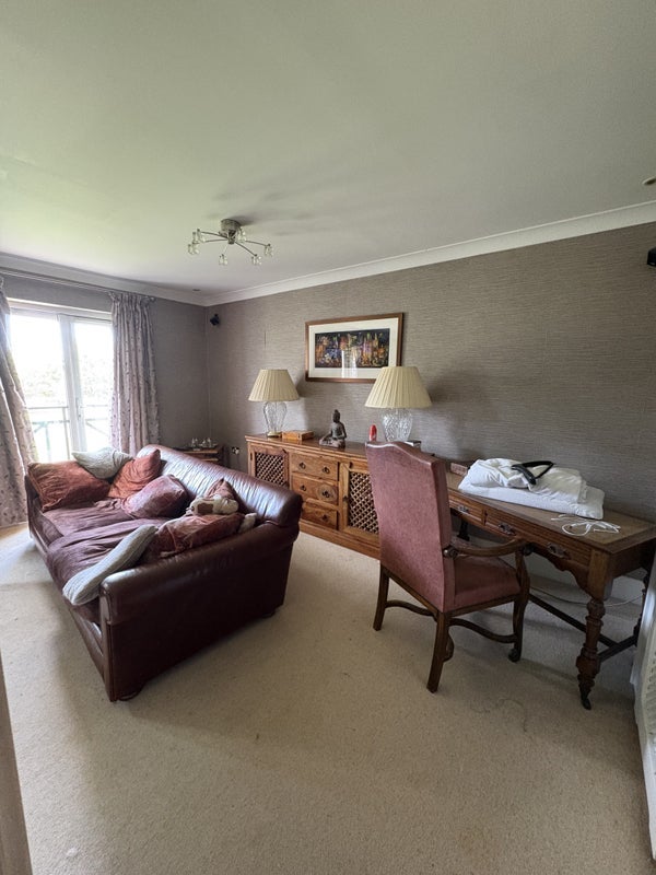 Room Siskin Close in Bristol