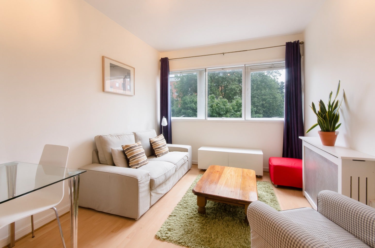 Flat Wakefield Mews in Greater London