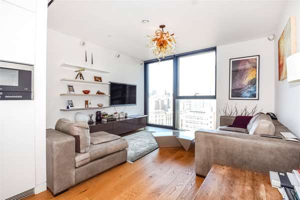 Flat Bankside in Greater London