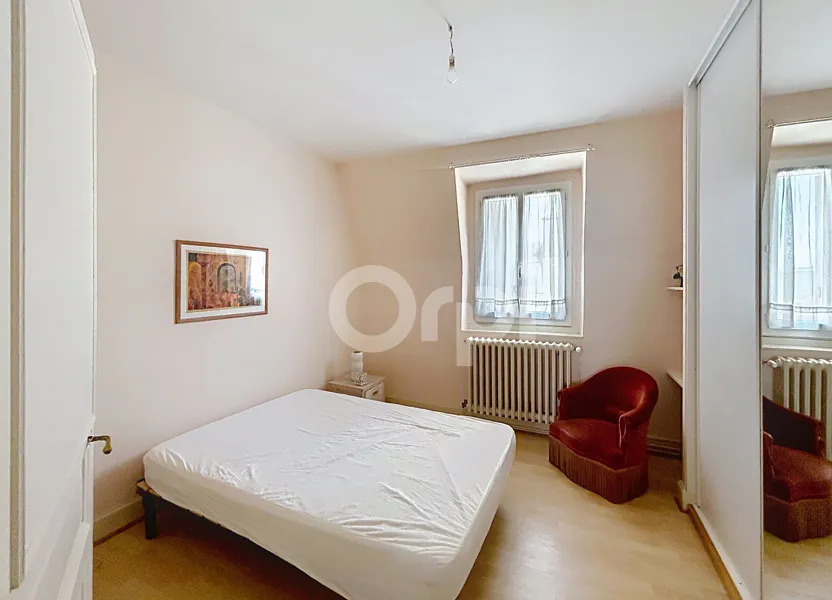 Appartement Rue Pierre et Marie Curie à Terrasson-Lavilledieu