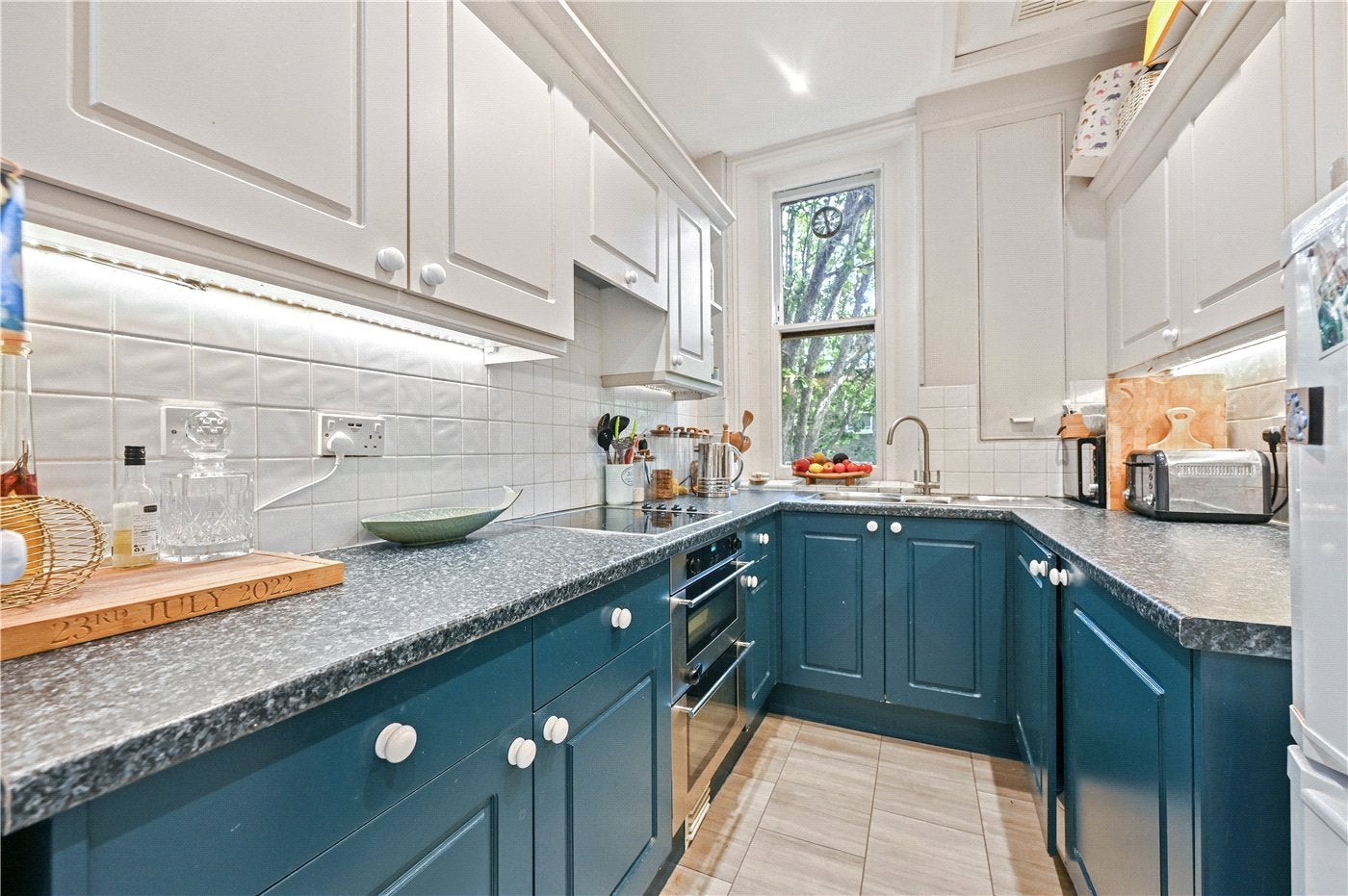 Flat Addison Road in Greater London