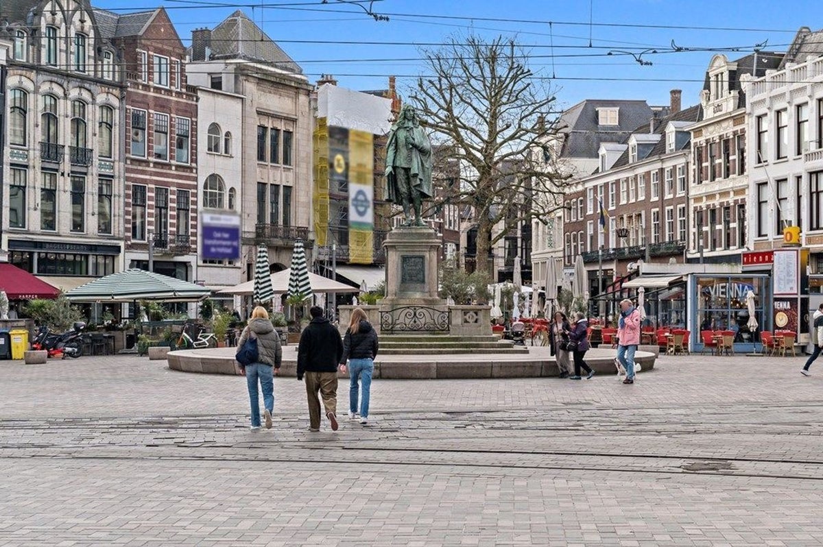 Appartement aan de Spuistraat in Den Haag