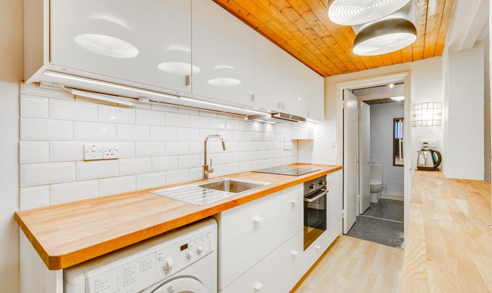 Flat Ifield Road in London