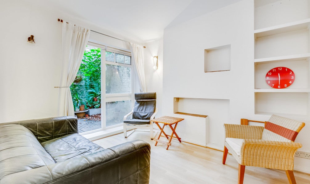 Flat Ifield Road in London