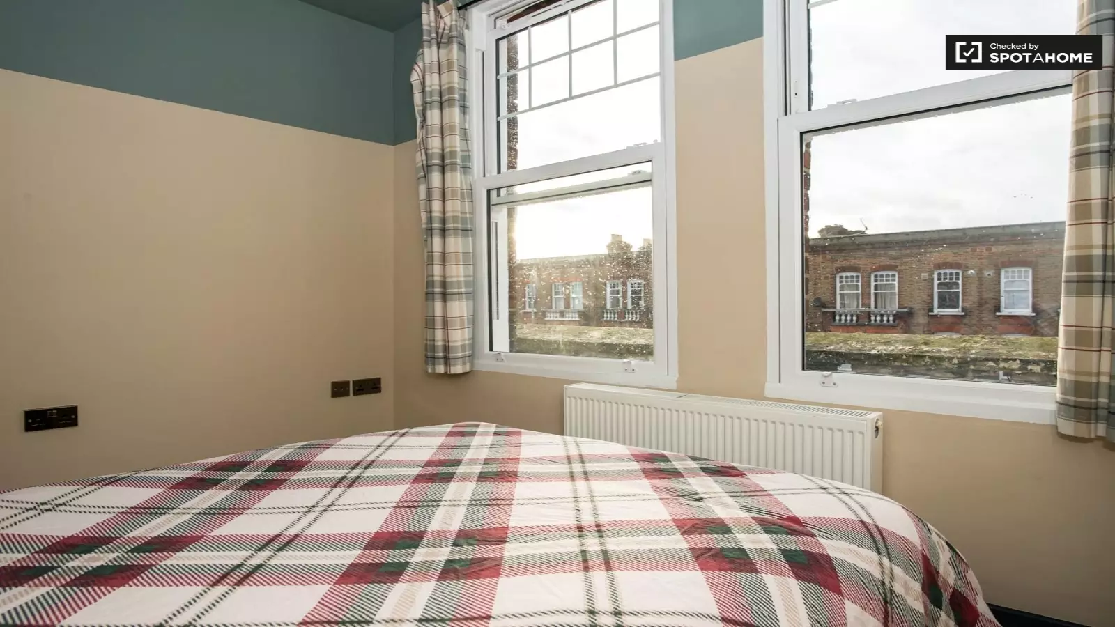 Flat St. Philip Street in Greater London