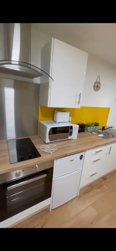 Flat Ashby Square in Charnwood