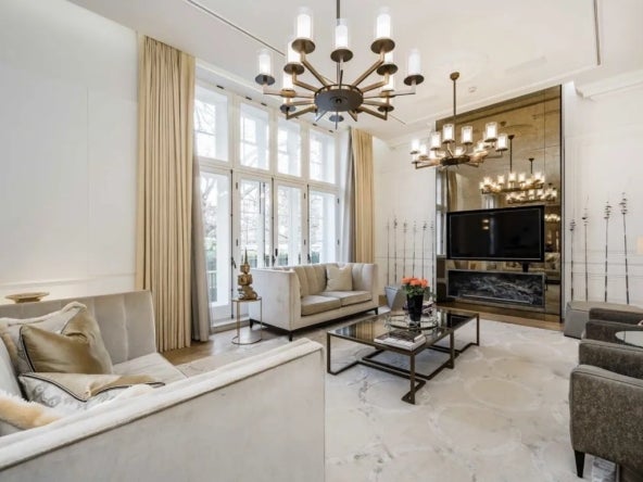 Flat Connaught Place in City of Westminster