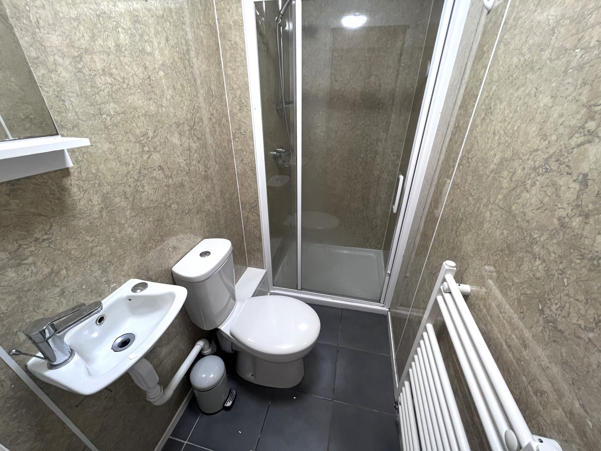 Flat Langland Terrace in Swansea
