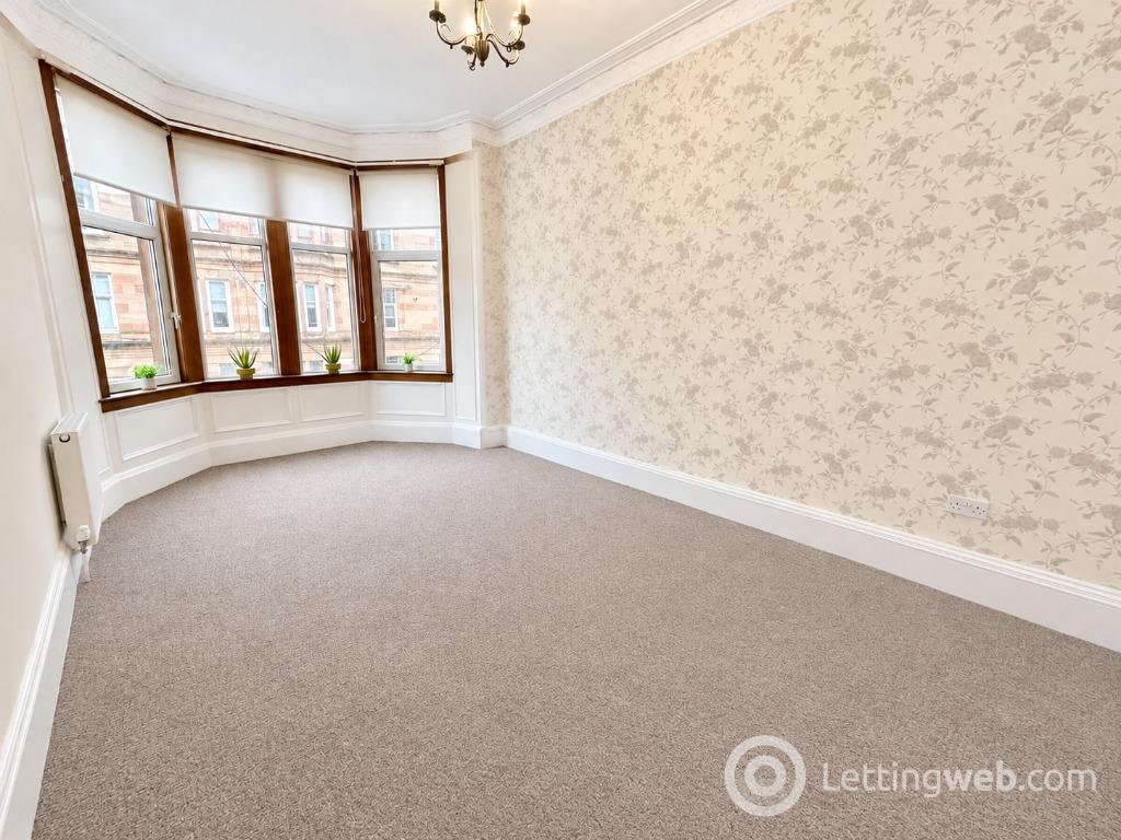 Flat Strathyre Street in Glasgow