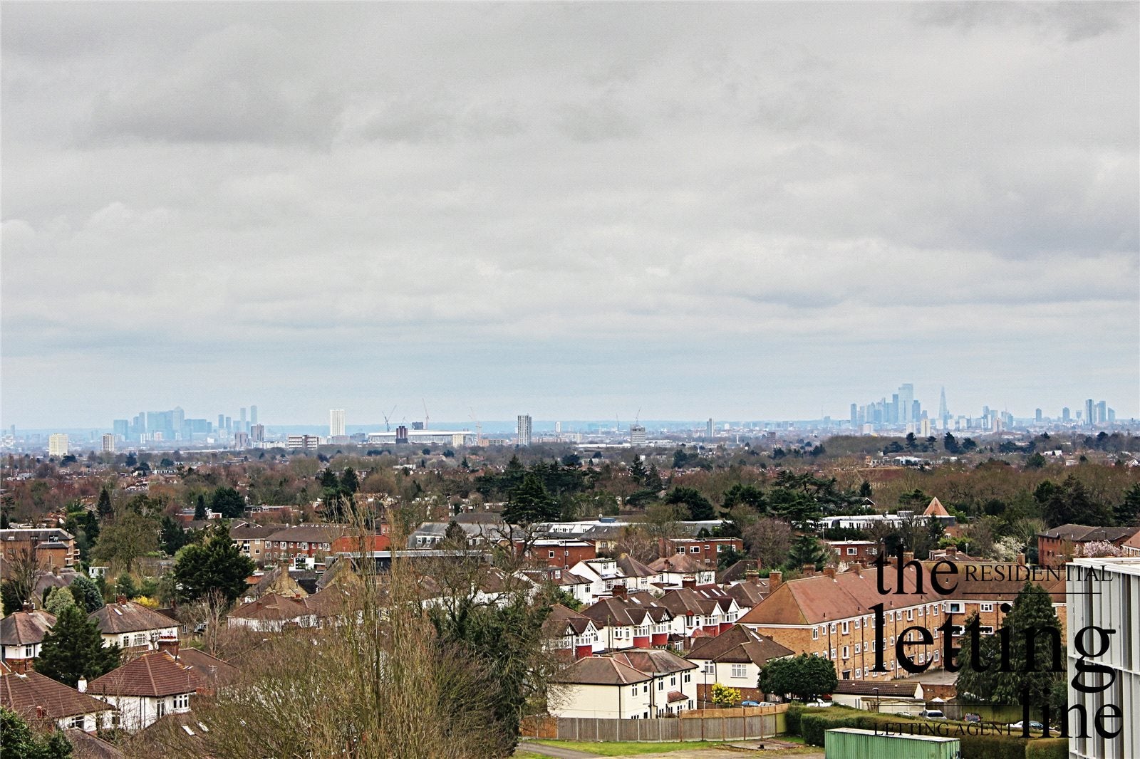 Flat Dunstan Mews in Greater London