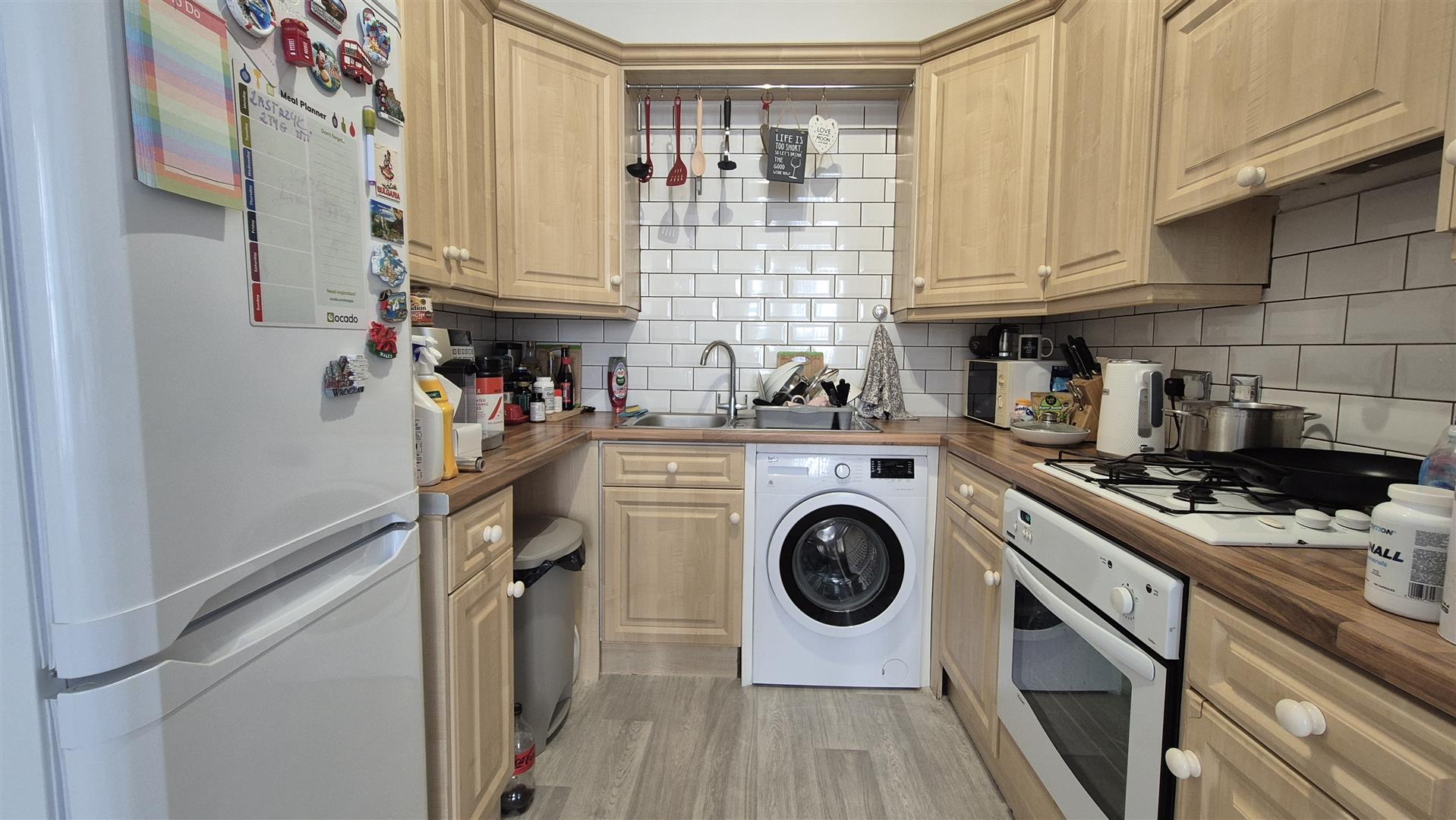 Flat Clarendon Road in Portsmouth