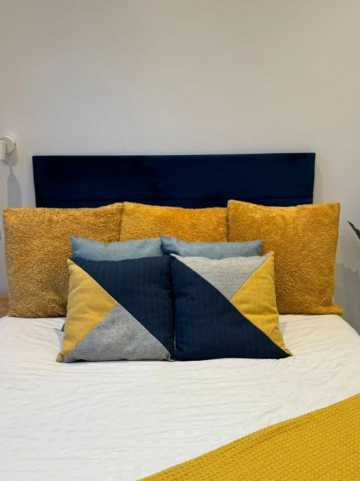 Room South Hill Avenue in Greater London