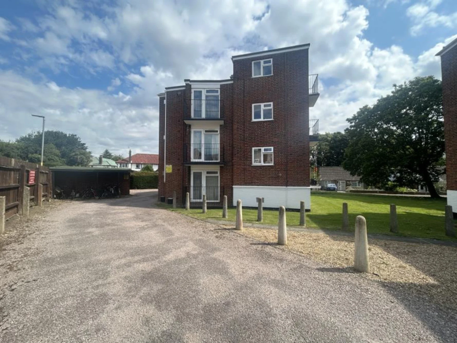 Flat Cricket Ground Road in Norwich