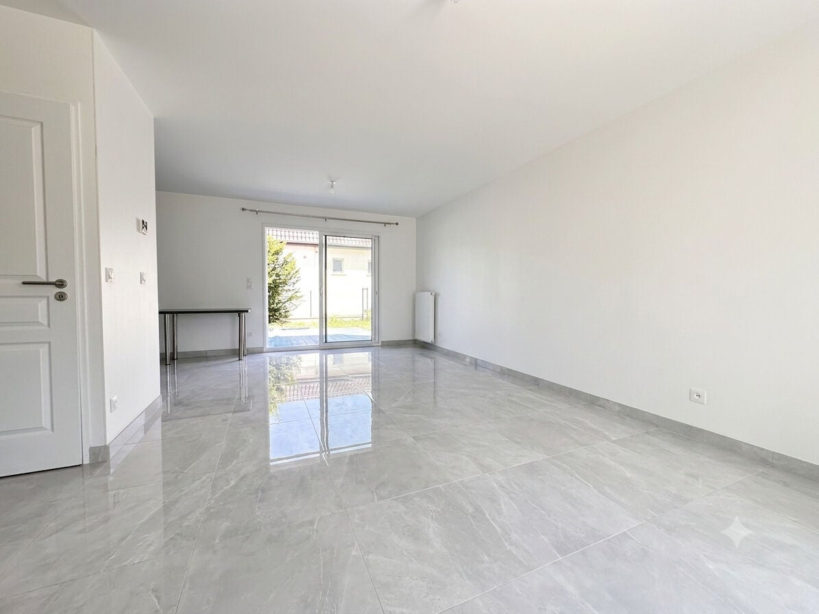 House Rue du Verseau in Combs-la-Ville