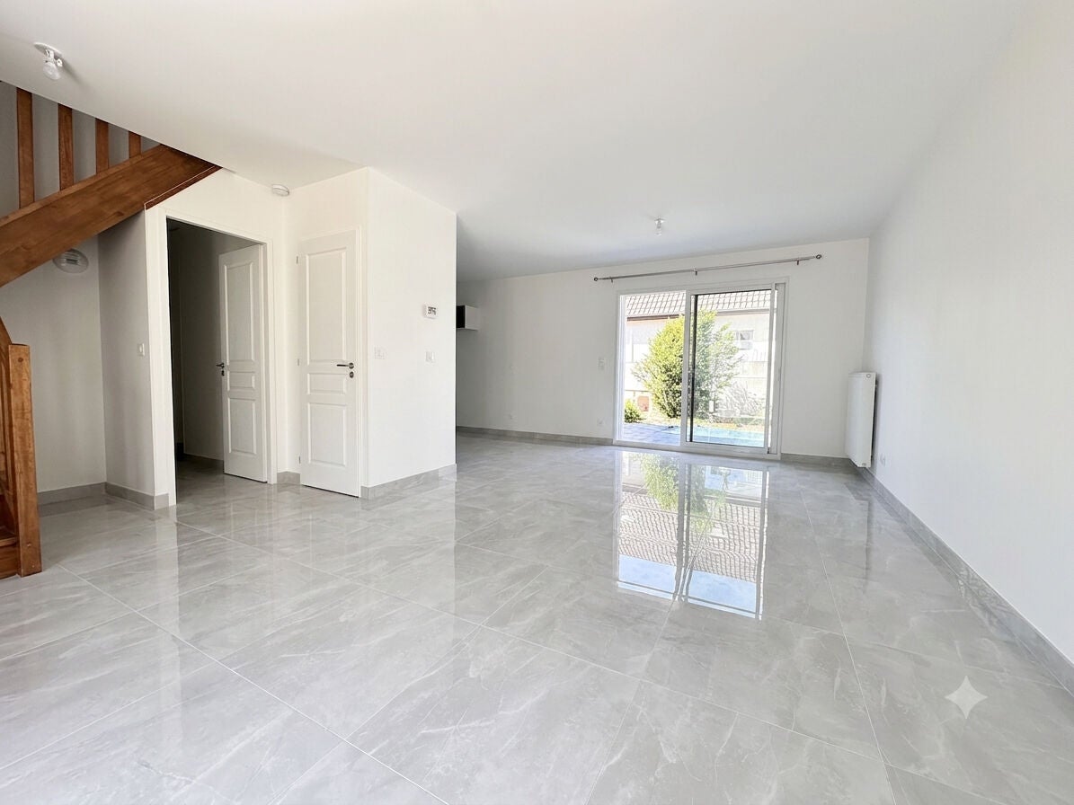 House Rue du Verseau in Combs-la-Ville