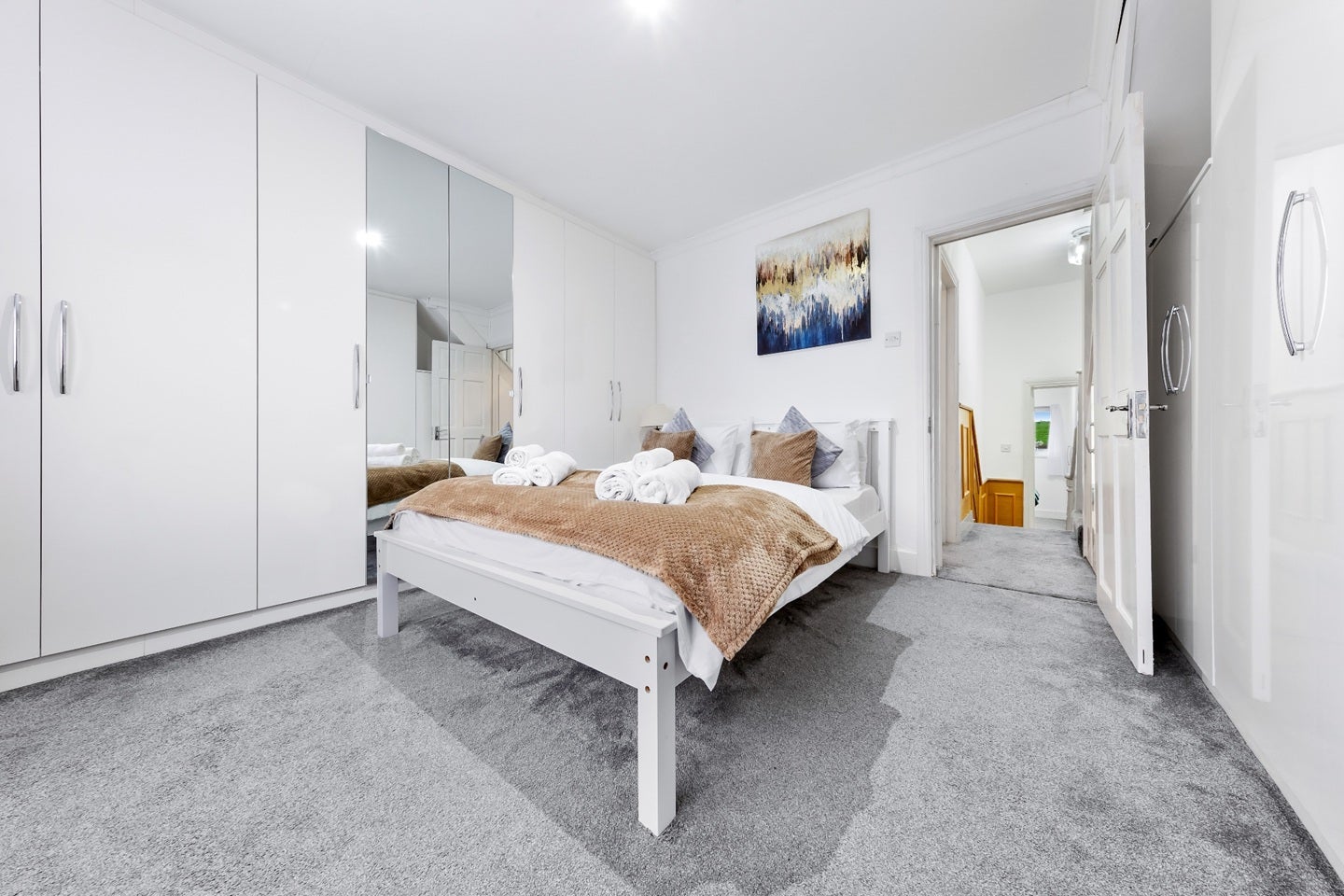 House Sewardstone Road in Greater London