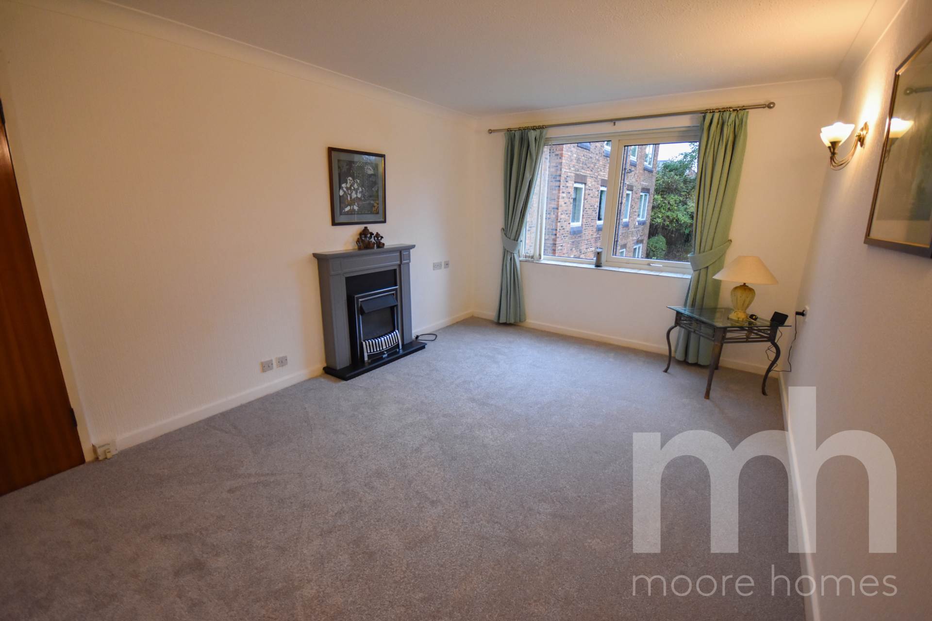 Flat Park Lane in Poynton