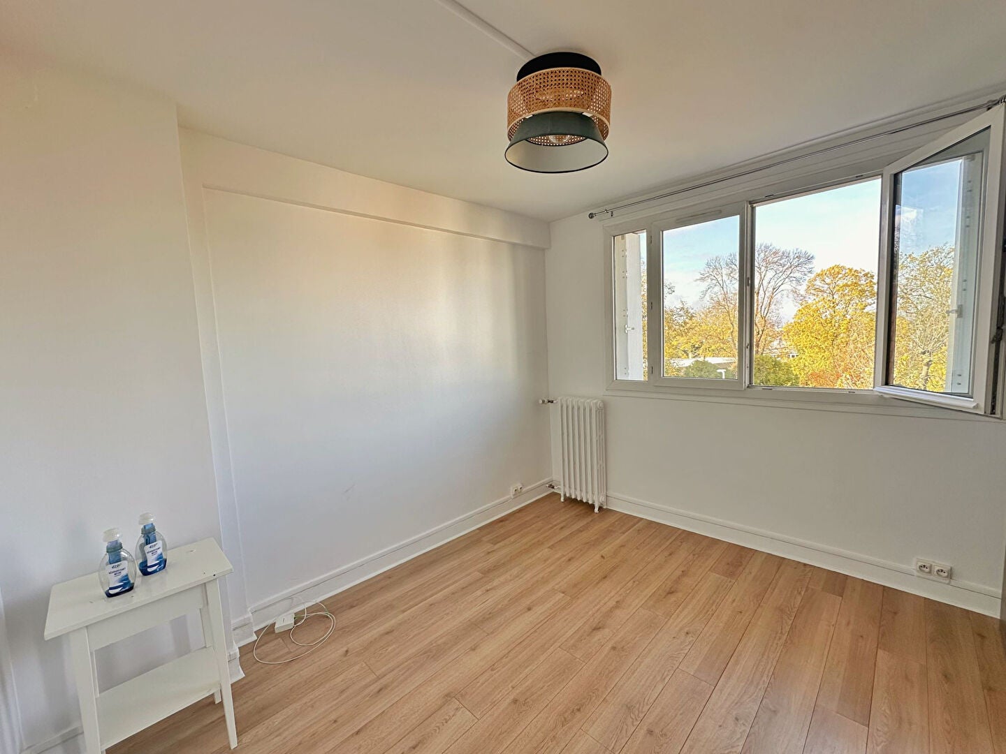 Flat Rue de Buzenval in Nanterre
