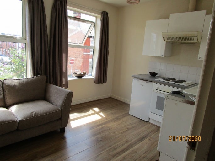 Flat Drewry Court in Derby