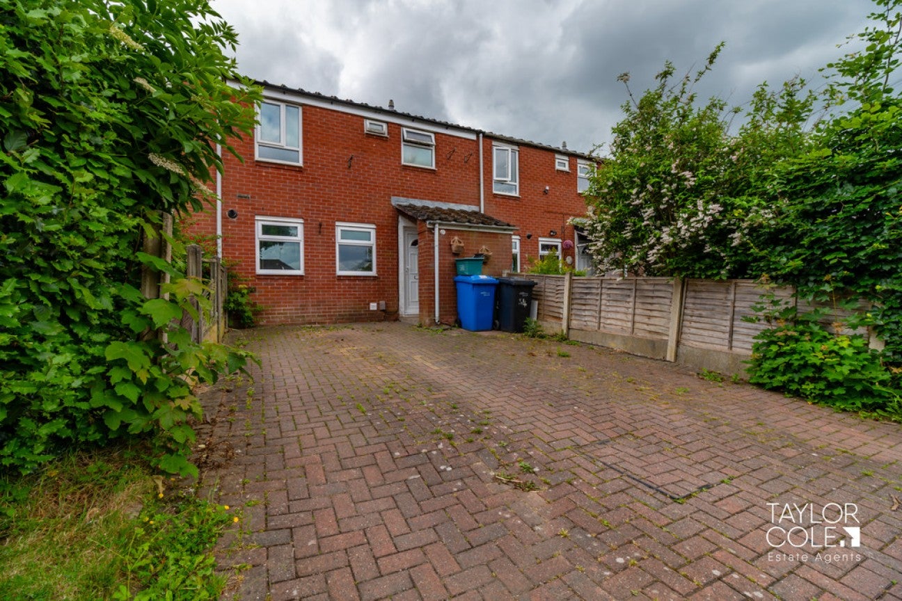House Saffron in Tamworth