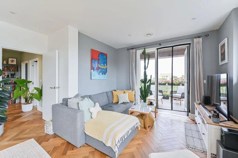 Room Harold Road in Greater London