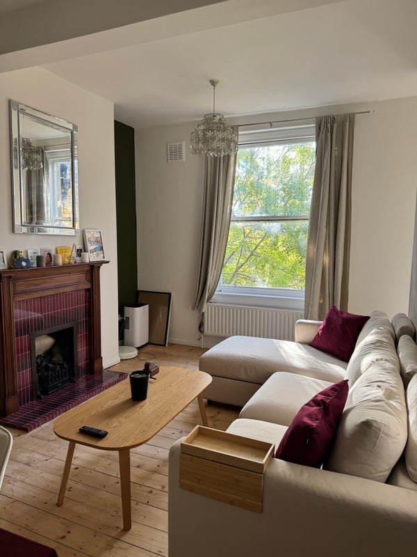 Flat Clapham Park Road in Greater London