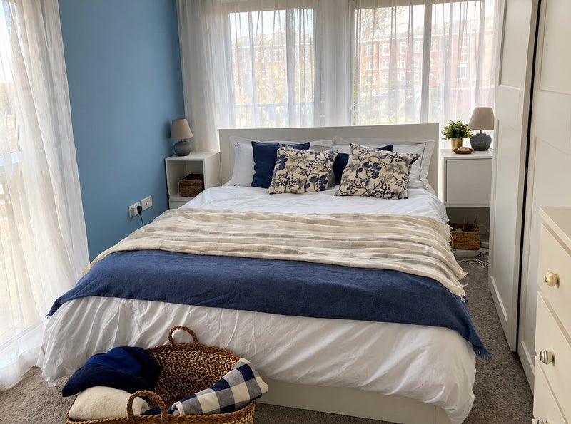 Room Natal Road in Greater London