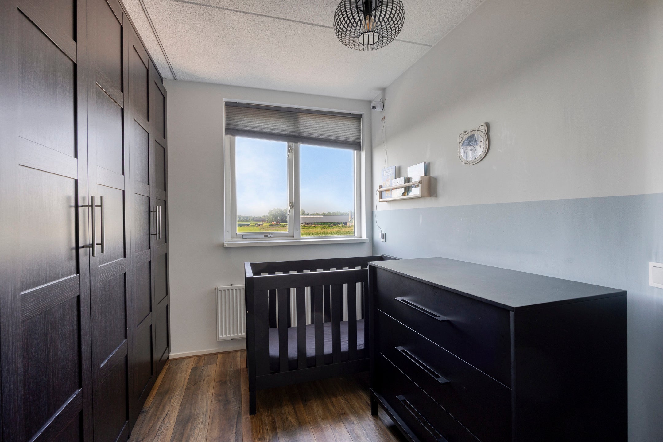 Tussenwoning te koop: Veenbes 38, Nieuwlande