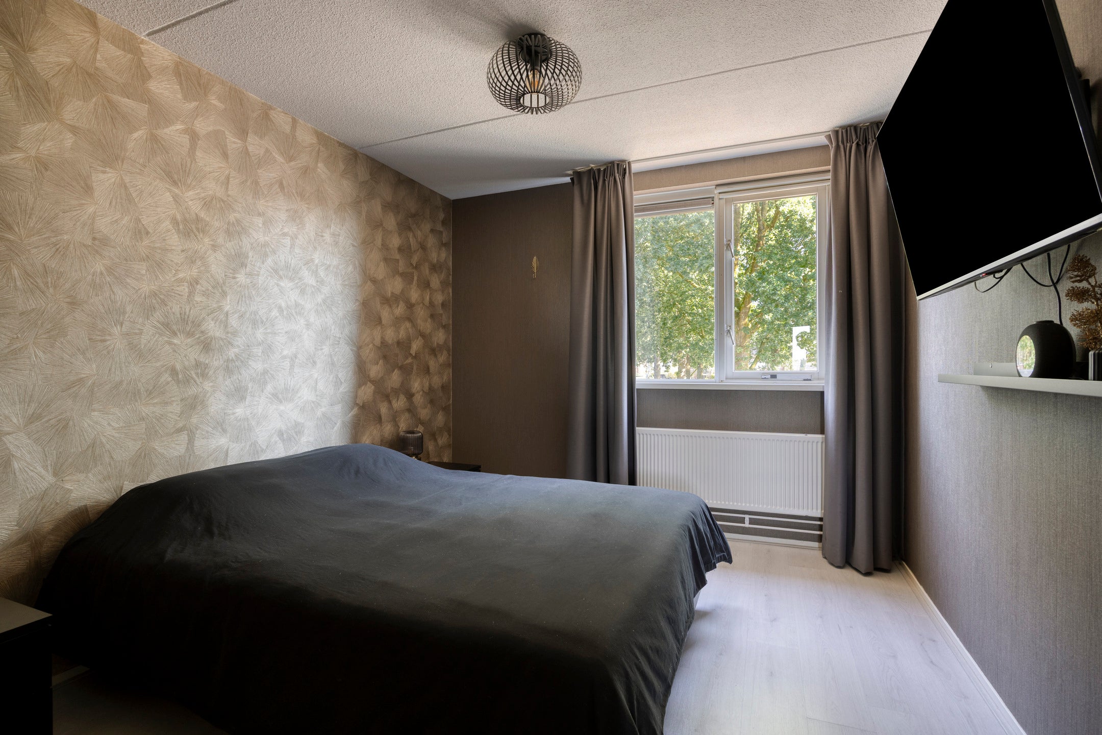 Tussenwoning te koop: Veenbes 38, Nieuwlande