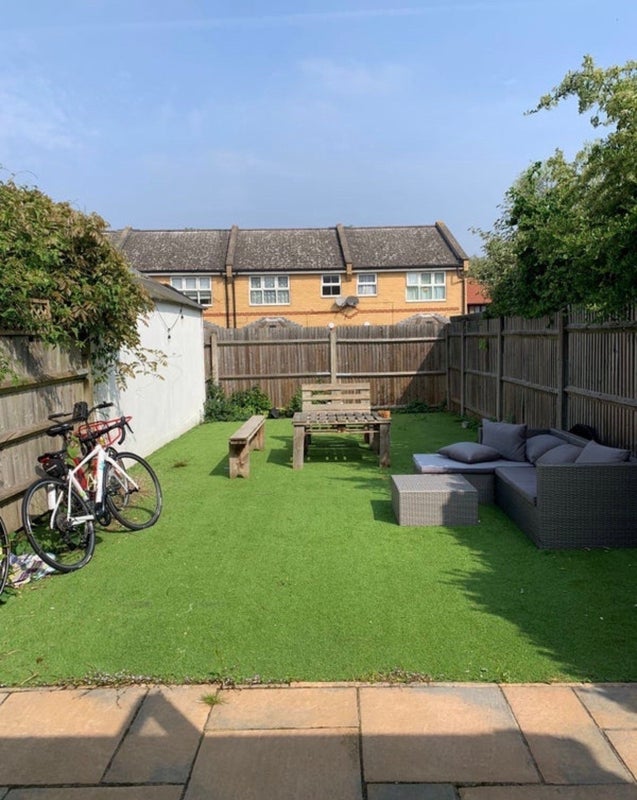 Room Wingfield Street in Greater London